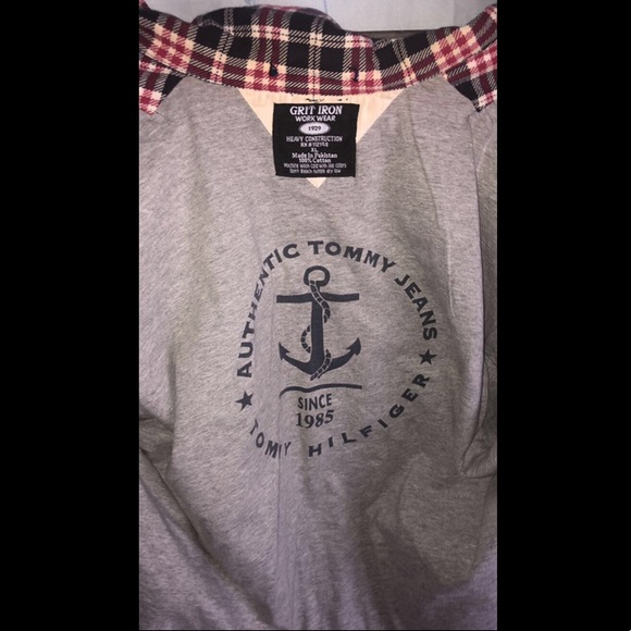 Tommy Hilfiger jacket - Picture 2 of 3